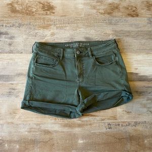 AEO Superstretch Midi Olive/Army Green Shorts